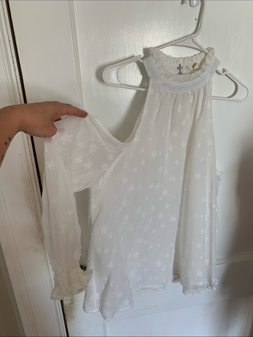 entro White Cold-Shoulder Star-Embossed Halter Blouse